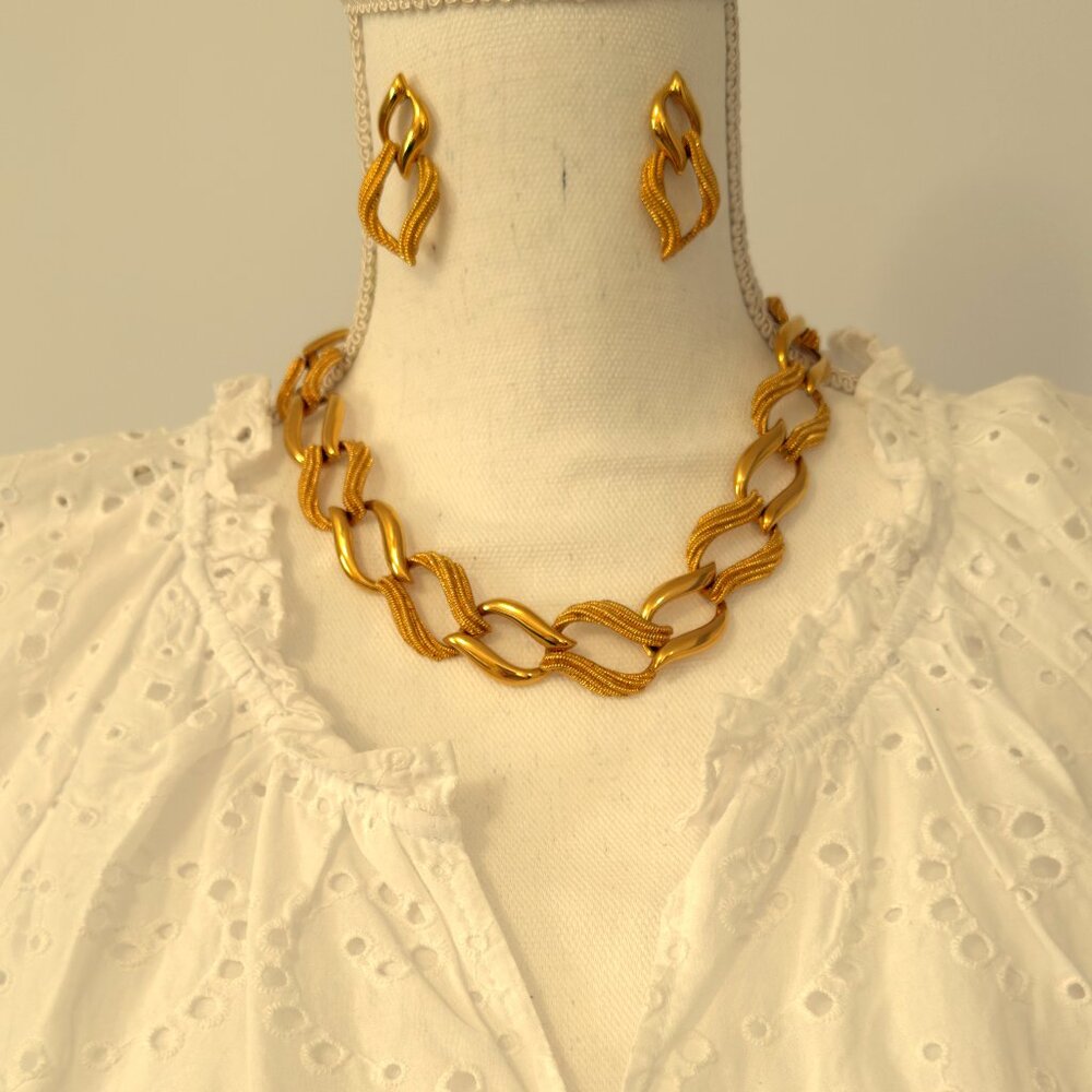 Talbots White Short Sleeve Blouse